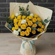 Букет цветов из:  Розы #REPLACE_PRED# Радужном Ханты-Мансийского АО