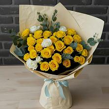 Букет цветов из:  Розы в Радужном Ханты-Мансийского АО