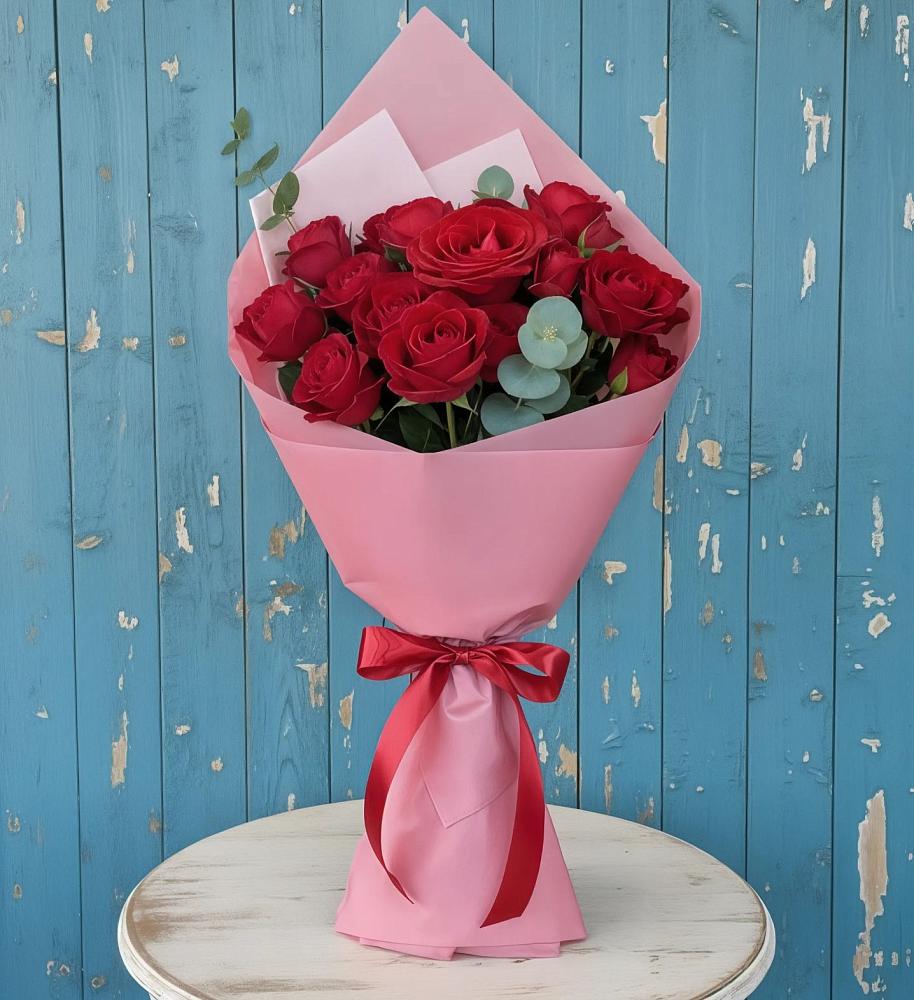 Букет цветов из: Розы в Радужном Ханты-Мансийского АО