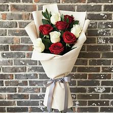 Букет цветов из:  Розы в Радужном Ханты-Мансийского АО