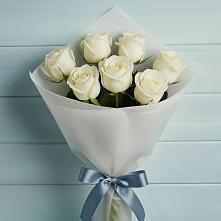Букет 7 Белых роз Эдлесс Лав #REPLACE_PRED# Радужном Ханты-Мансийского АО