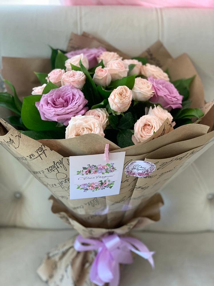 Букет цветов из: Розы в Радужном Ханты-Мансийского АО