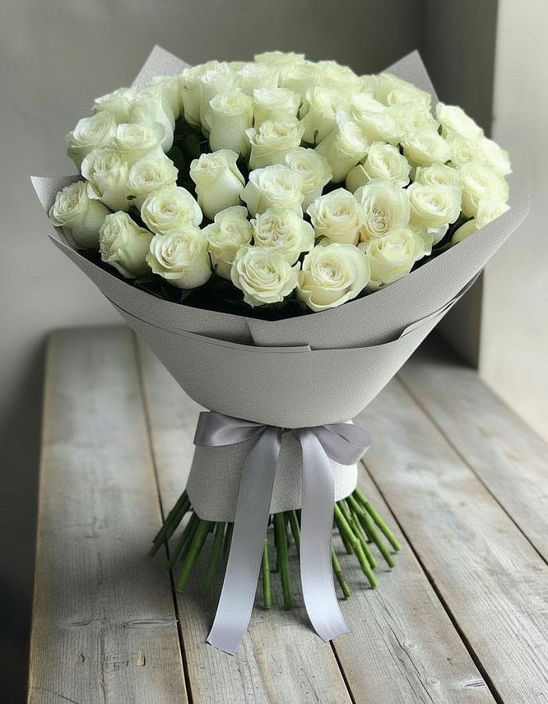 Букет 35 Белых роз в Радужном Ханты-Мансийского АО