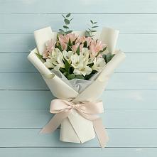Букет цветов из:  Альстромерии #REPLACE_PRED# Радужном Ханты-Мансийского АО