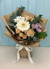 Букет цветов из:  Герберы и Хризантемы в Радужном Ханты-Мансийского АО