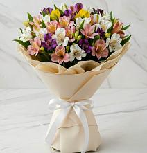 Букет цветов из:  Альстромерии в Радужном Ханты-Мансийского АО