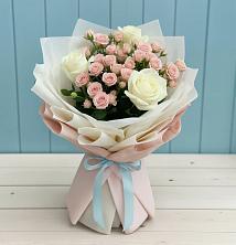 Букет цветов из:  Розы в Радужном Ханты-Мансийского АО