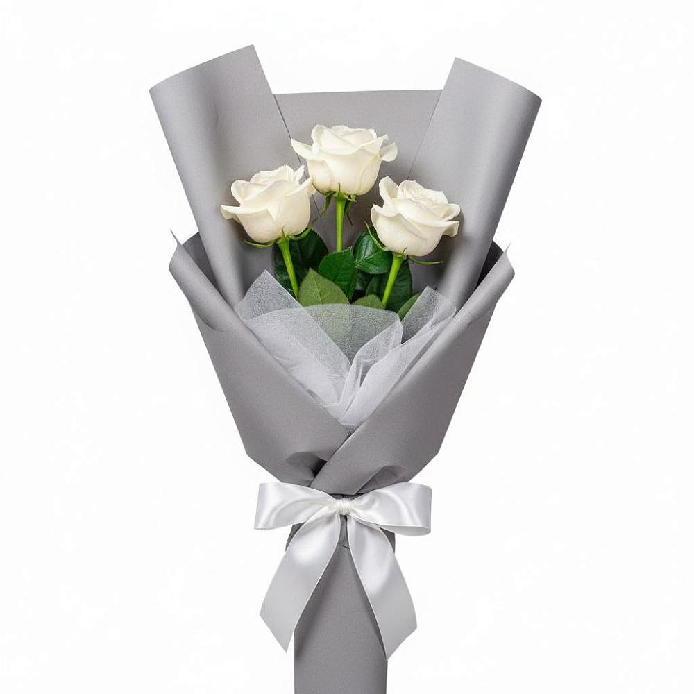 Букет 3 белые розы в Радужном Ханты-Мансийского АО