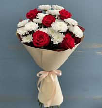 Букет цветов из:  Розы и Хризантемы в Радужном Ханты-Мансийского АО