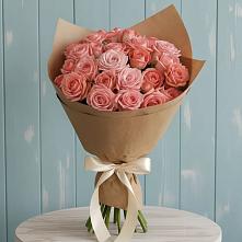 Букет цветов из:  Розы в Радужном Ханты-Мансийского АО