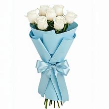 Букет 7 белых роз Проуд в Радужном Ханты-Мансийского АО