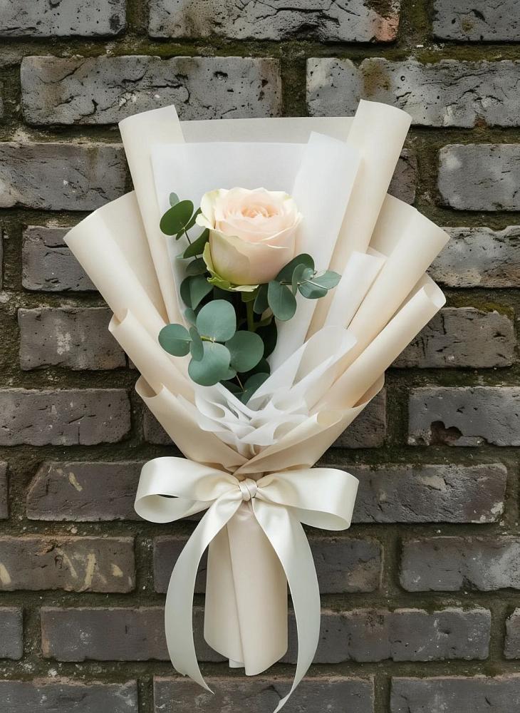 Букет цветов из: Розы в Радужном Ханты-Мансийского АО