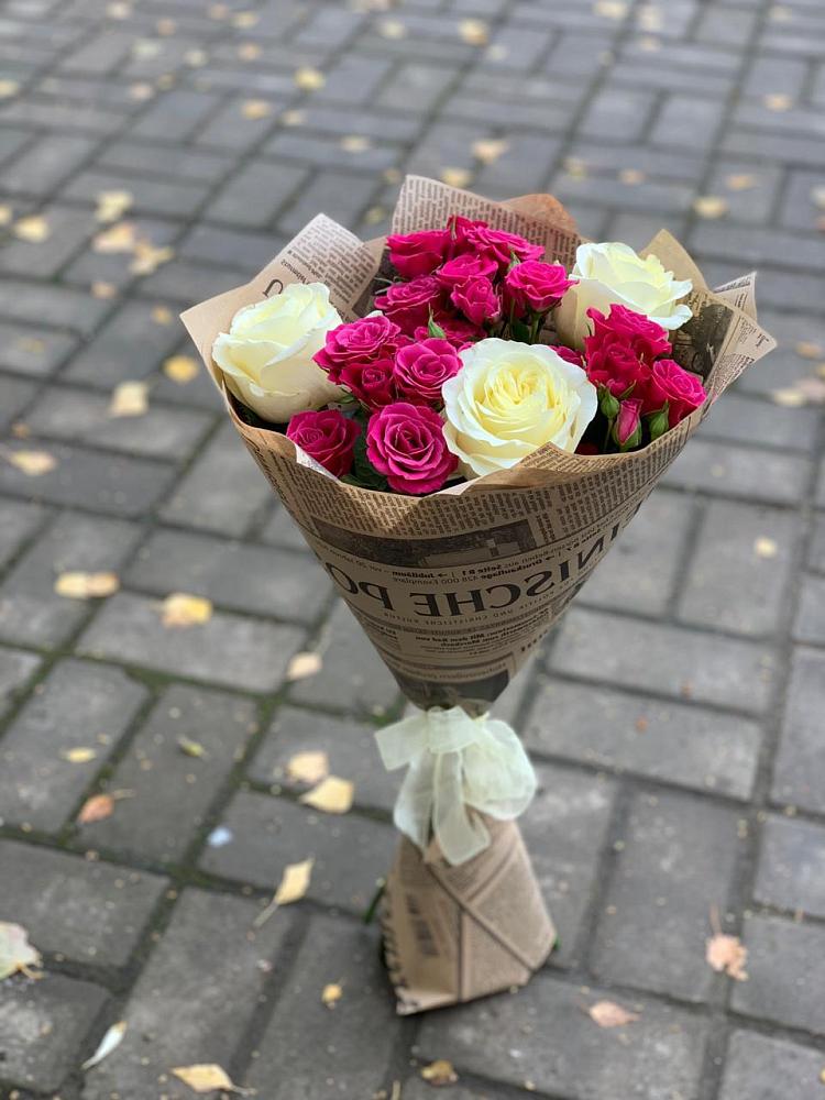 Букет цветов из: Розы в Радужном Ханты-Мансийского АО